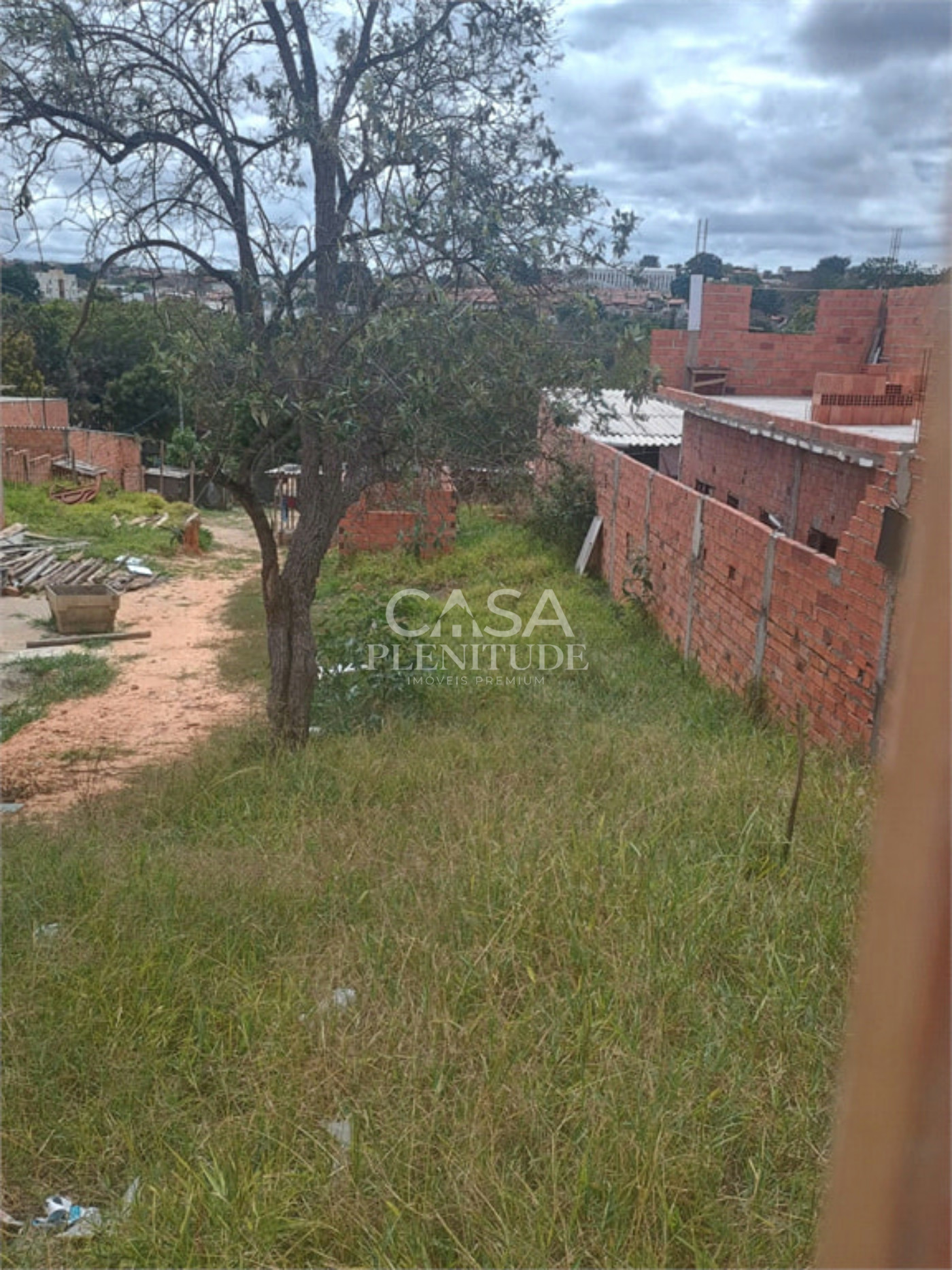 Terreno à venda em Jardim Wanel Ville V, Sorocaba, SP