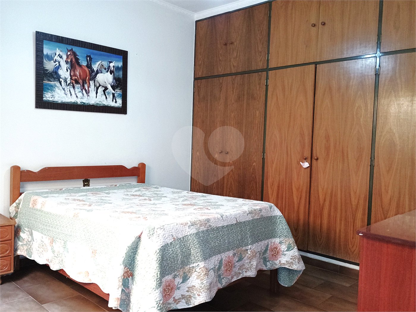 Casa à venda com 3 quartos, sendo 1 suíte, em Parque dos Bandeirantes, Ribeirão Preto, SP
