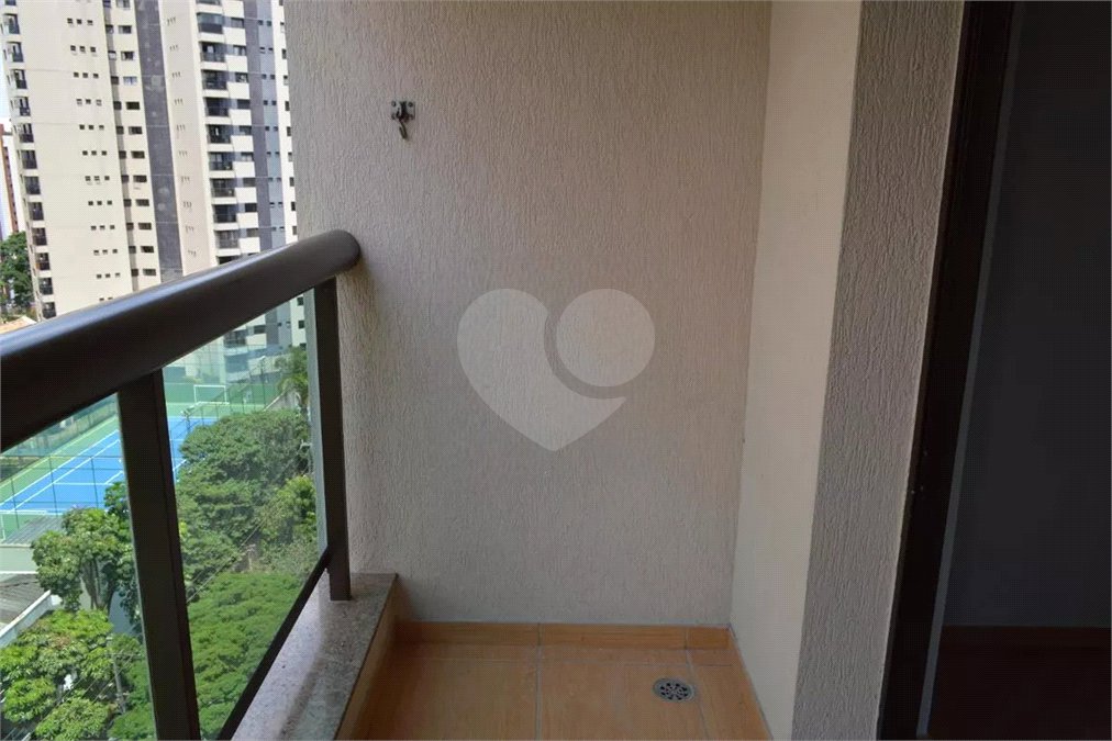 Apartamento à venda com 3 quartos, sendo 1 suíte, em Jardim Vila Mariana, São Paulo, SP