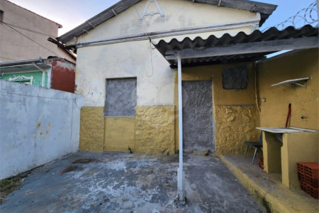 Casa à venda com 3 quartos, sendo 1 suíte, em Jardim Eusonia, Guarulhos, SP
