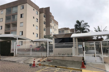 Apartamento à venda com 3 quartos, sendo 1 suíte,  em Jardim Amaralina, São Paulo, SP