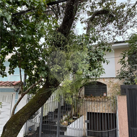 Sobrado à venda com 3 quartos, sendo 1 suíte, em Chácara Inglesa, São Paulo, SP