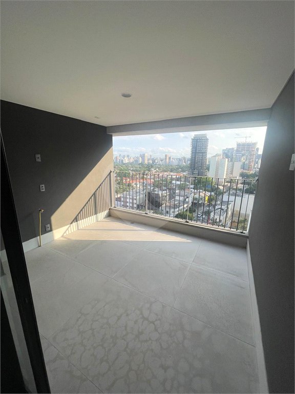 Apartamento à venda com 2 suítes em Pinheiros, São Paulo, SP