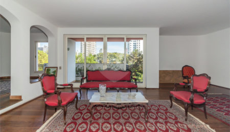 Apartamento à venda com 4 quartos, sendo 3 suítes,  em Vila Andrade, São Paulo, SP