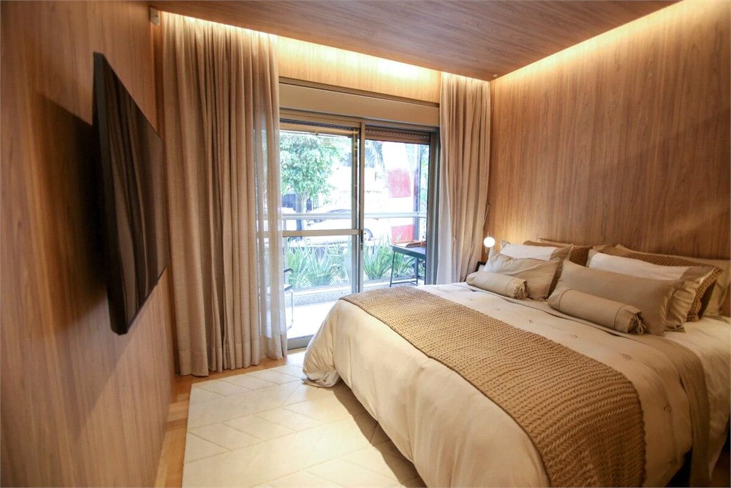 Apartamento à venda com 3 suítes em Vila Mariana, São Paulo, SP
