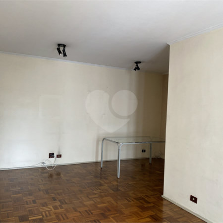 Apartamento à venda com 3 quartos, sendo 1 suíte, em Brooklin Paulista, São Paulo, SP