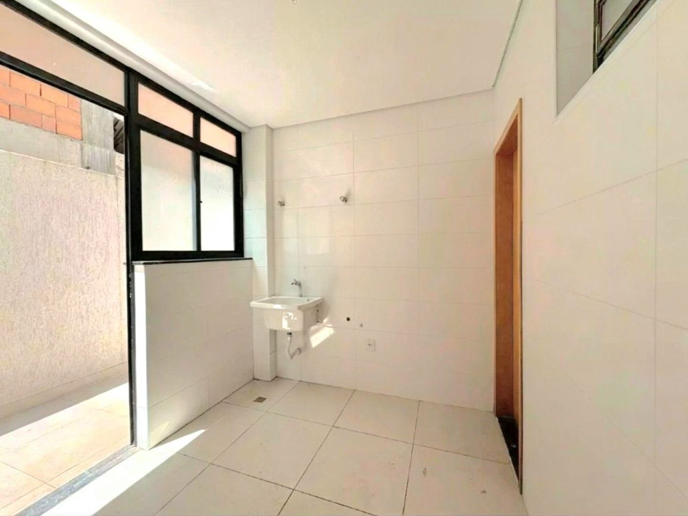 Casa com 3 dormitórios à venda, 202 m² por R$ 1.199.000 - Aparecida - Santos/SP