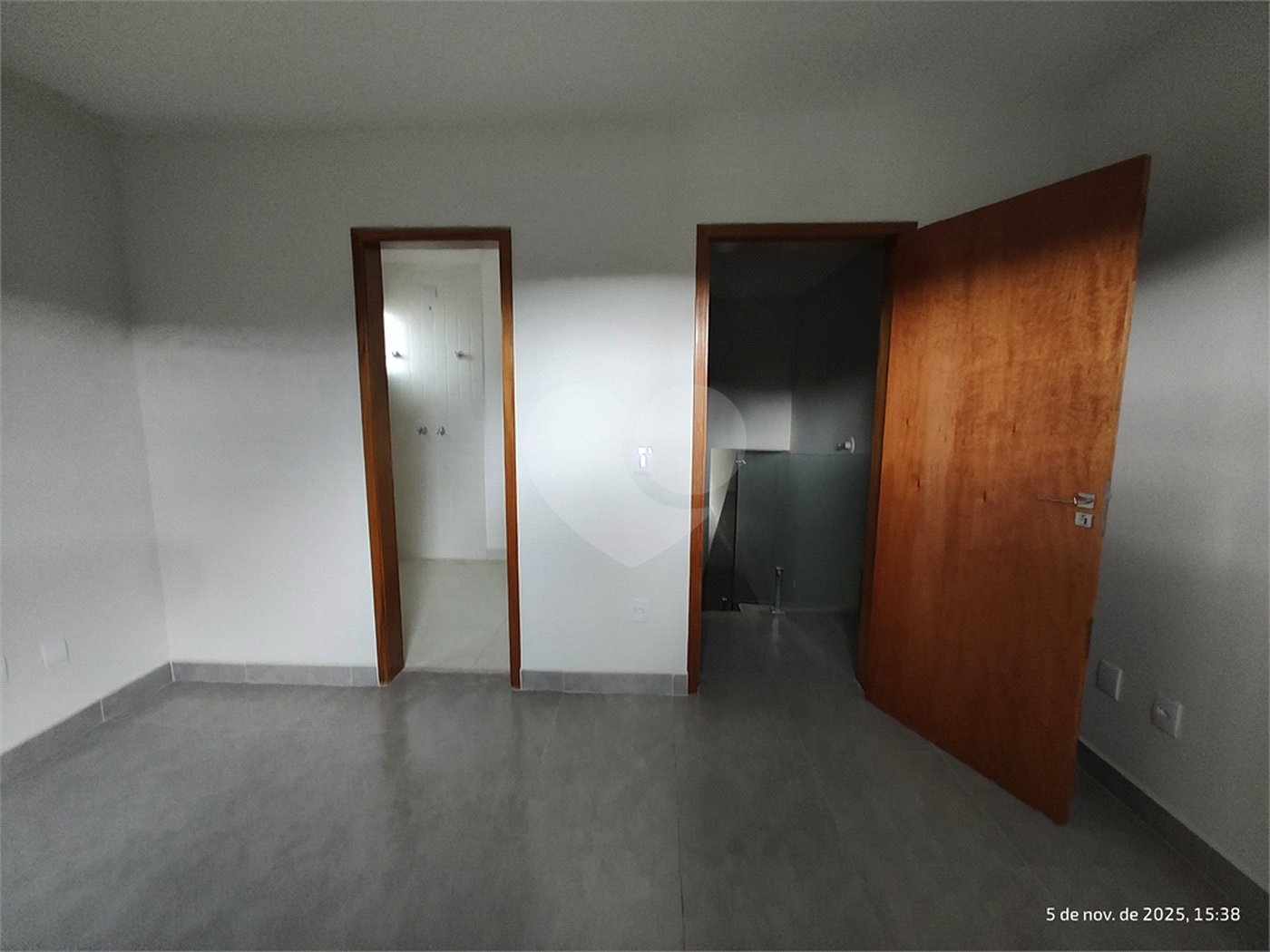 Casa Térrea à venda com 3 suítes em Jardim do Lago, Atibaia, SP