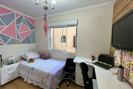 Sobrado à venda com 3 quartos, sendo 1 suíte, em Jardim Pinheiros, São Paulo, SP