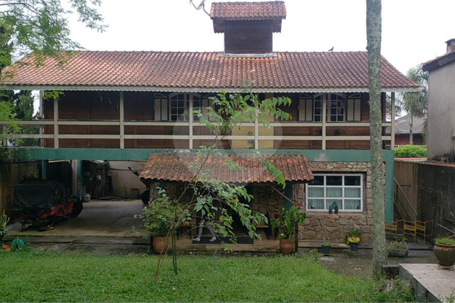 Casa à venda com 4 quartos, sendo 1 suíte, em Serra da Cantareira, Mairiporã, SP