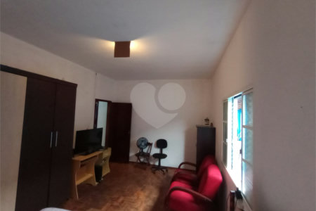 Casa à venda com 6 quartos em Vila Alves, Itapetininga, SP