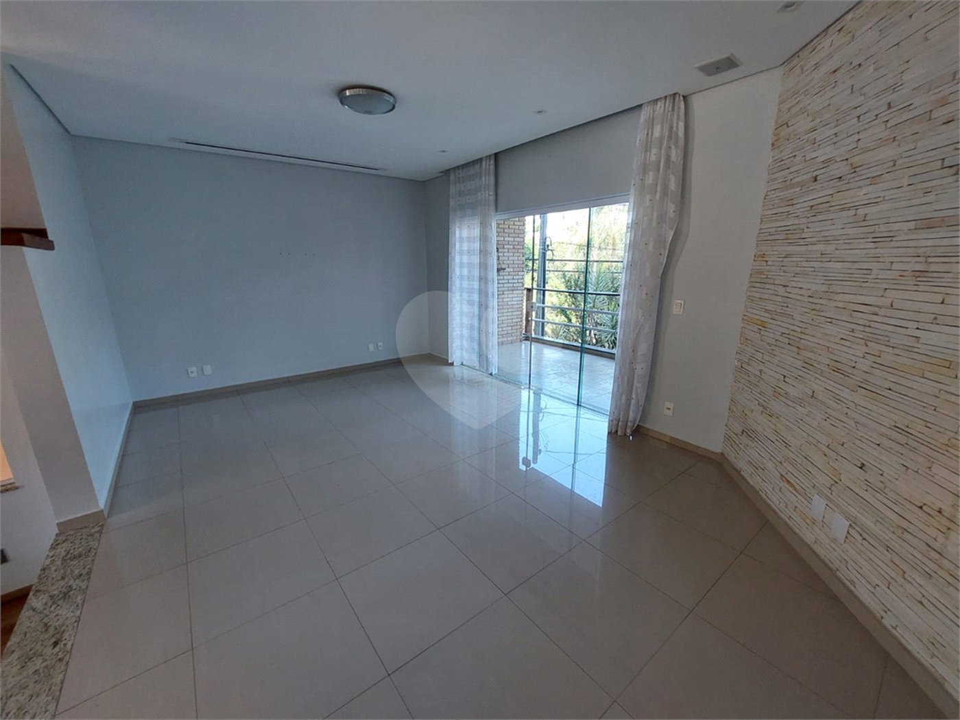 Casa à venda com 3 quartos, sendo 1 suíte, no condomínio Village Saint Clair, Sorocaba - SP