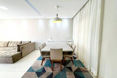 Sobrado à venda com 3 quartos, sendo 1 suíte,  em Residencial Jardim Nathália, Sorocaba, SP