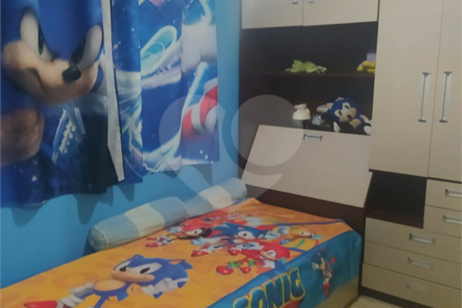 Sobrado à venda com 3 quartos, sendo 1 suíte, em Cidade Tiradentes, São Paulo, SP