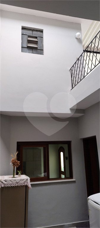 Casa Térrea à venda com 3 quartos, sendo 2 suítes, em Horto, São Paulo, SP