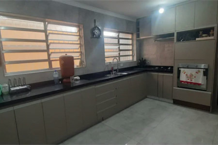 Sobrado à venda com 3 quartos, sendo 1 suíte, em Jardim Sarah, São Paulo, SP