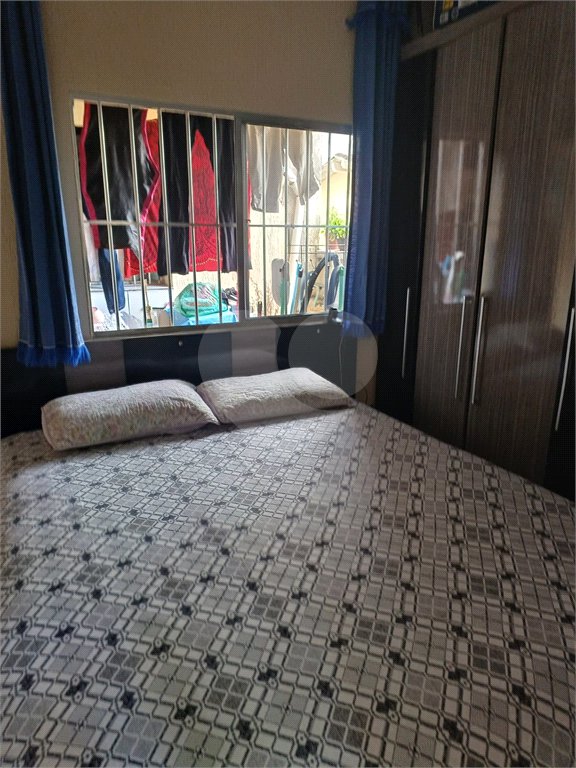 Sobrado à venda com 4 quartos, sendo 1 suíte, em Santana, São Paulo, SP