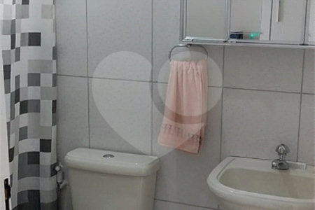 Sobrado à venda com 7 quartos, sendo 1 suíte, em Jardim São Paulo(zona Norte), São Paulo, SP