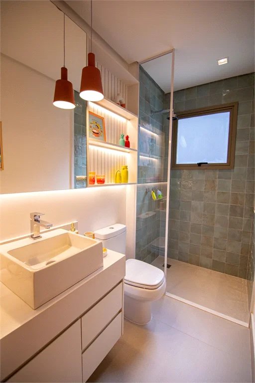 Apartamento à venda com 3 suítes em Vila Romana, São Paulo, SP