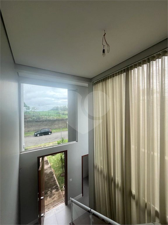 Casa à venda com 3 suítes no condomínio Residencial Terra Nobre, Indaiatuba - SP