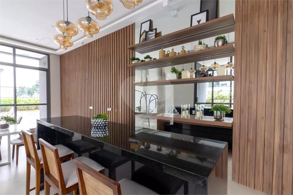 Apartamento à venda com 3 quartos, sendo 1 suíte, em Pinheiros, São Paulo, SP