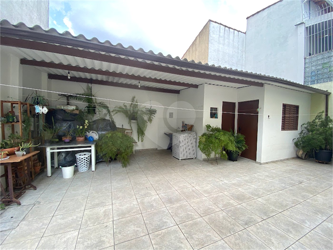 Sobrado à venda com 7 quartos, sendo 2 suítes, em Brooklin Paulista, São Paulo, SP