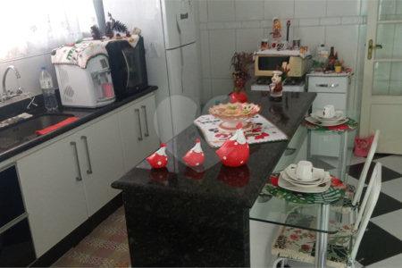 Casa à venda com 6 quartos, sendo 3 suítes, em Vila Isabel, Rio de Janeiro, RJ