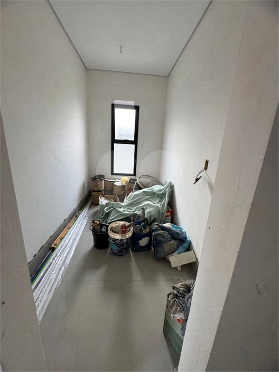 Casa à venda com 3 suítes no condomínio Reserva Central Parque, Salto - SP