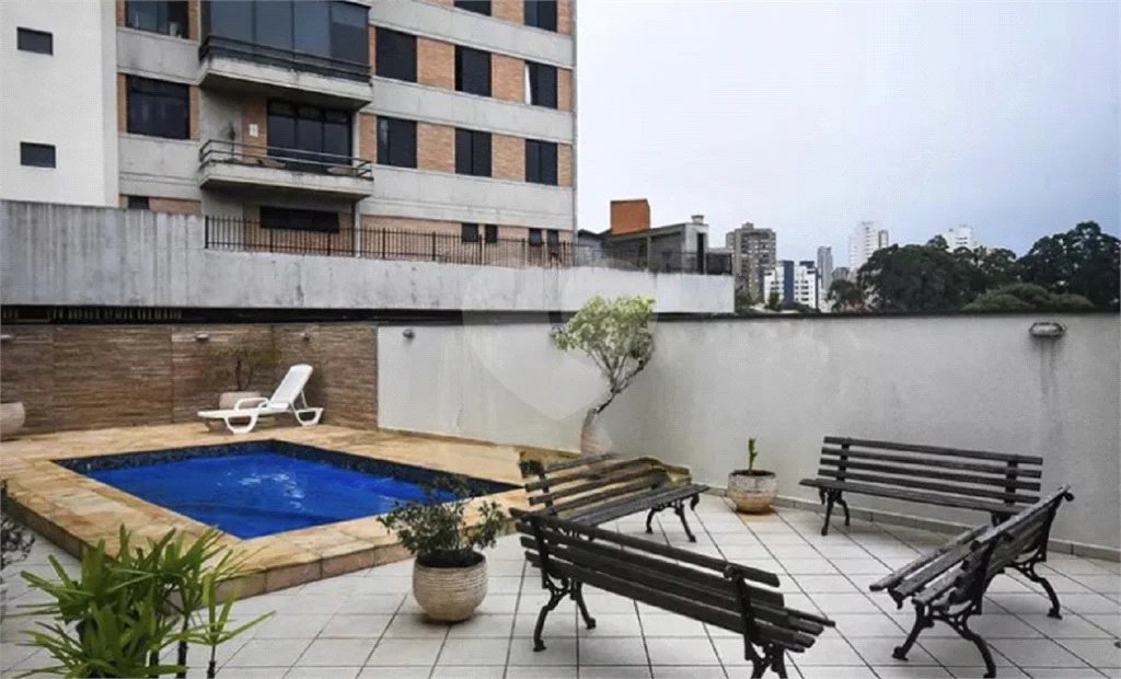 Casa à venda com 5 suítes em Jardim Londrina, São Paulo, SP