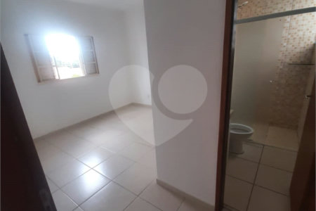 Apartamento para venda ou locação no Residencial Bianchi.