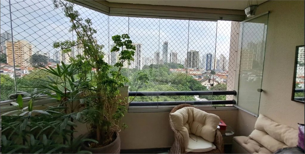 Apartamento à venda com 3 quartos, sendo 1 suíte,  em Vila Gomes Cardim, São Paulo, SP
