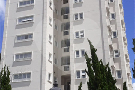 Apartamento à venda com 4 quartos, sendo 2 suítes,  em Vila Oliveira, Mogi das Cruzes, SP