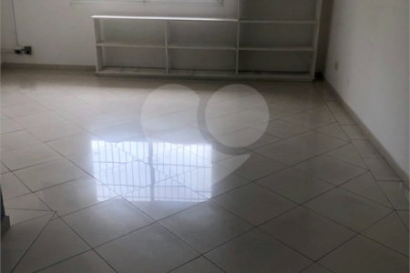 Sobrado à venda com 4 quartos, sendo 1 suíte, em Brooklin Velho, São Paulo, SP