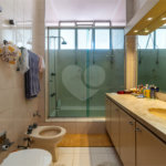 Apartamento à venda ou para alugar com 4 quartos, sendo 1 suíte,  em Jardim América, São Paulo, SP