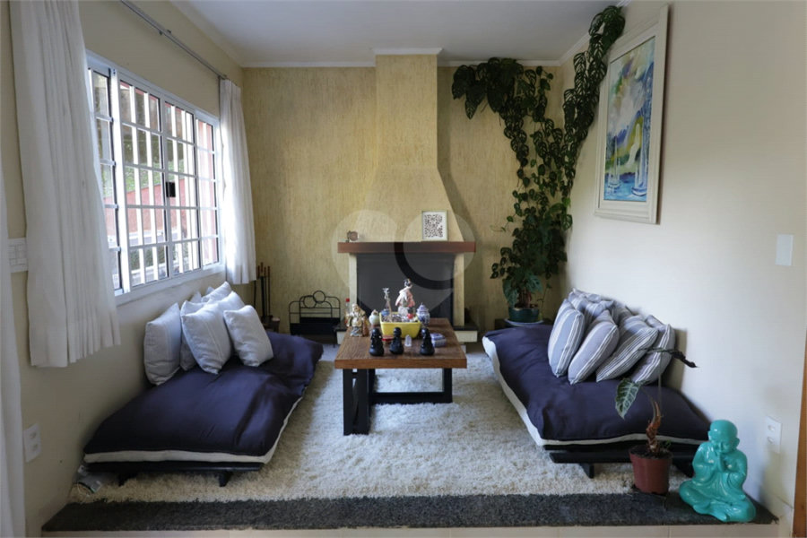Casa à venda com 3 suítes no condomínio Parque Imperial da Cantareira, Mairiporã - SP