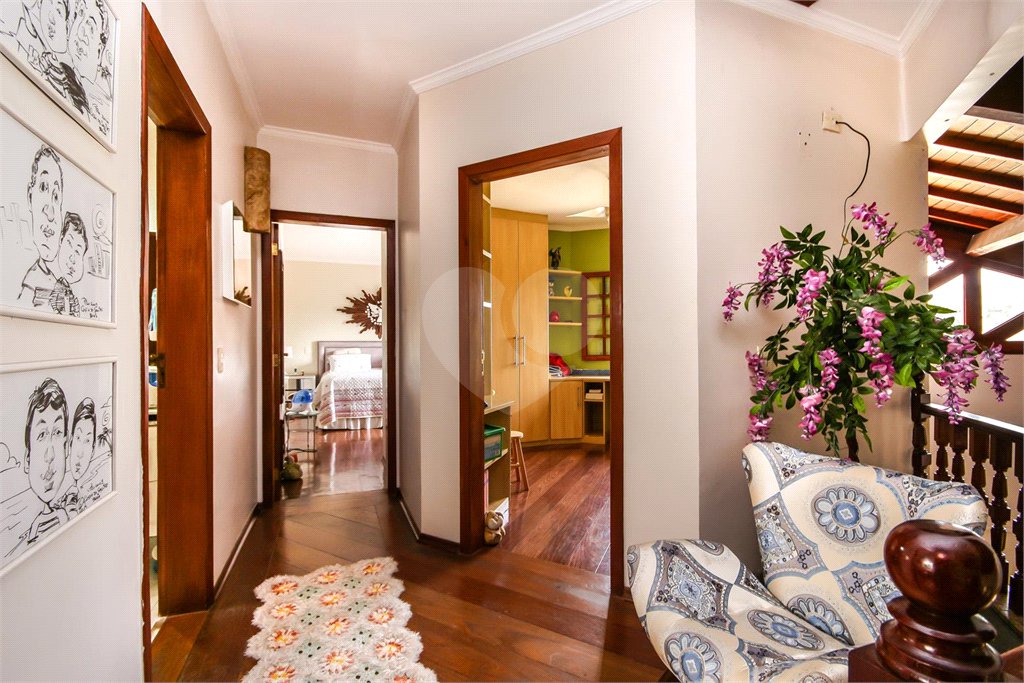 Casa à venda com 5 quartos, sendo 3 suítes, em City América, São Paulo, SP