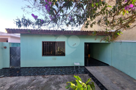 Casa à venda com 4 quartos, sendo 1 suíte,  em Jardim Guarujá, Sorocaba, SP