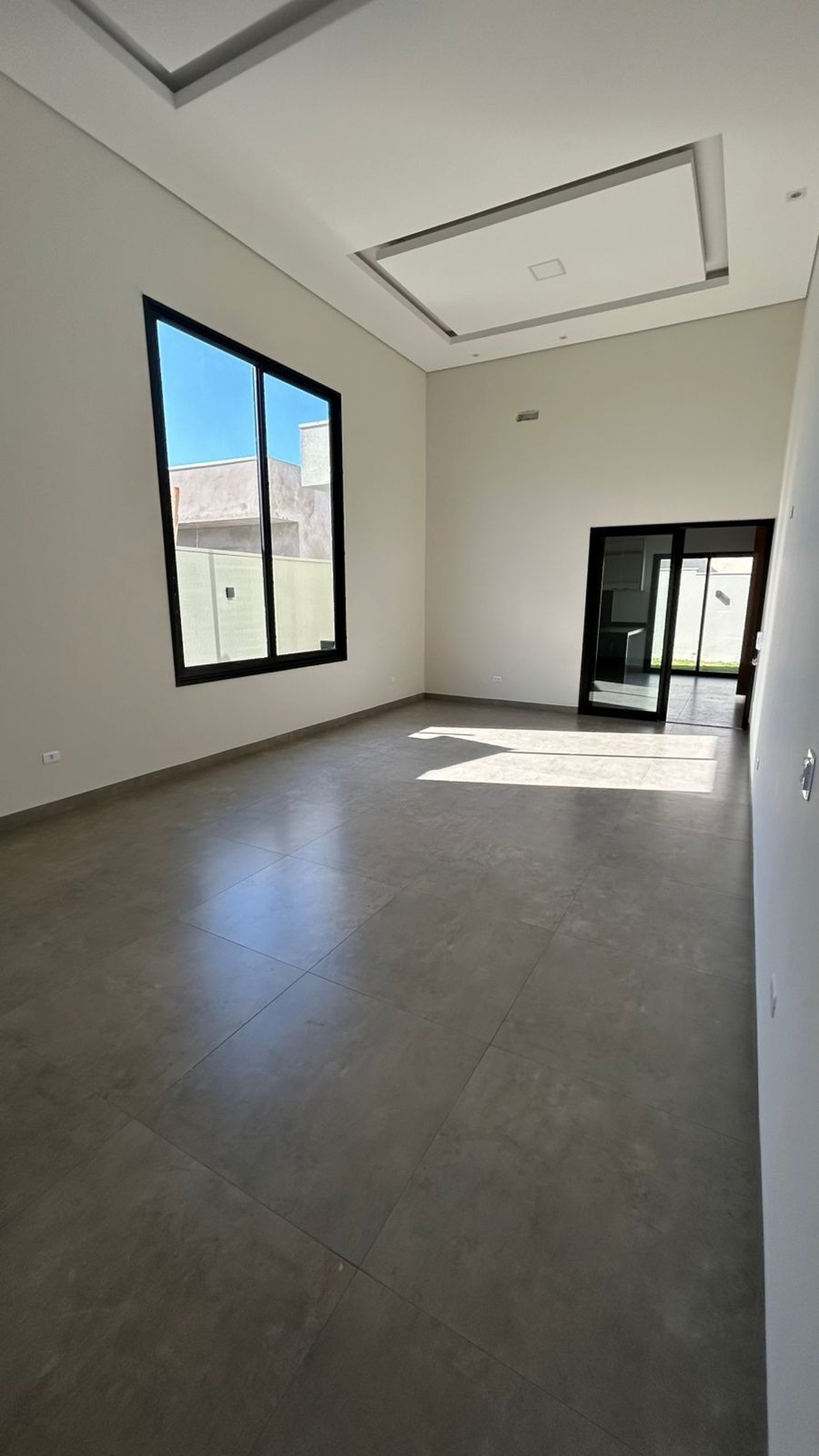 Casa à venda com 3 suítes em Três Lagoas, MS