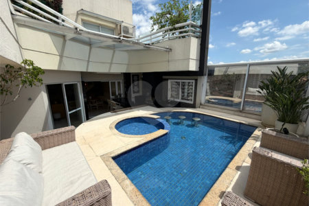 Triplex à venda com 4 suítes em Santa Teresinha, São Paulo, SP
