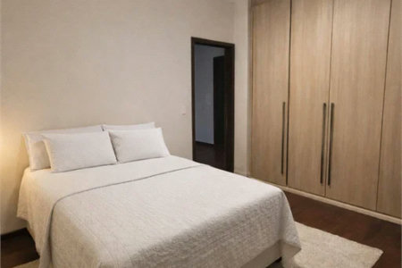 Oportunidade no City Bussocaba: Ampla Residência com 4 Quartos