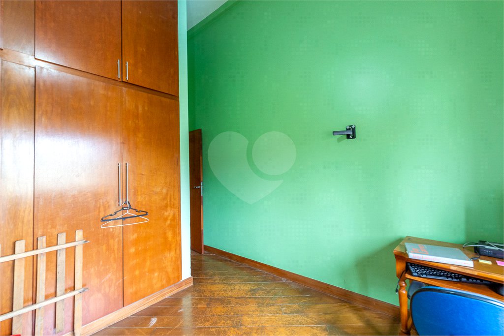 Casa à venda com 4 quartos, sendo 2 suítes, em Brooklin Paulista, São Paulo, SP