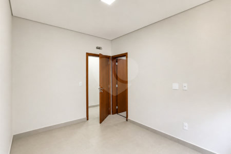 Casa à venda com 3 suítes no condomínio Residencial Chácara Ondina, Sorocaba - SP