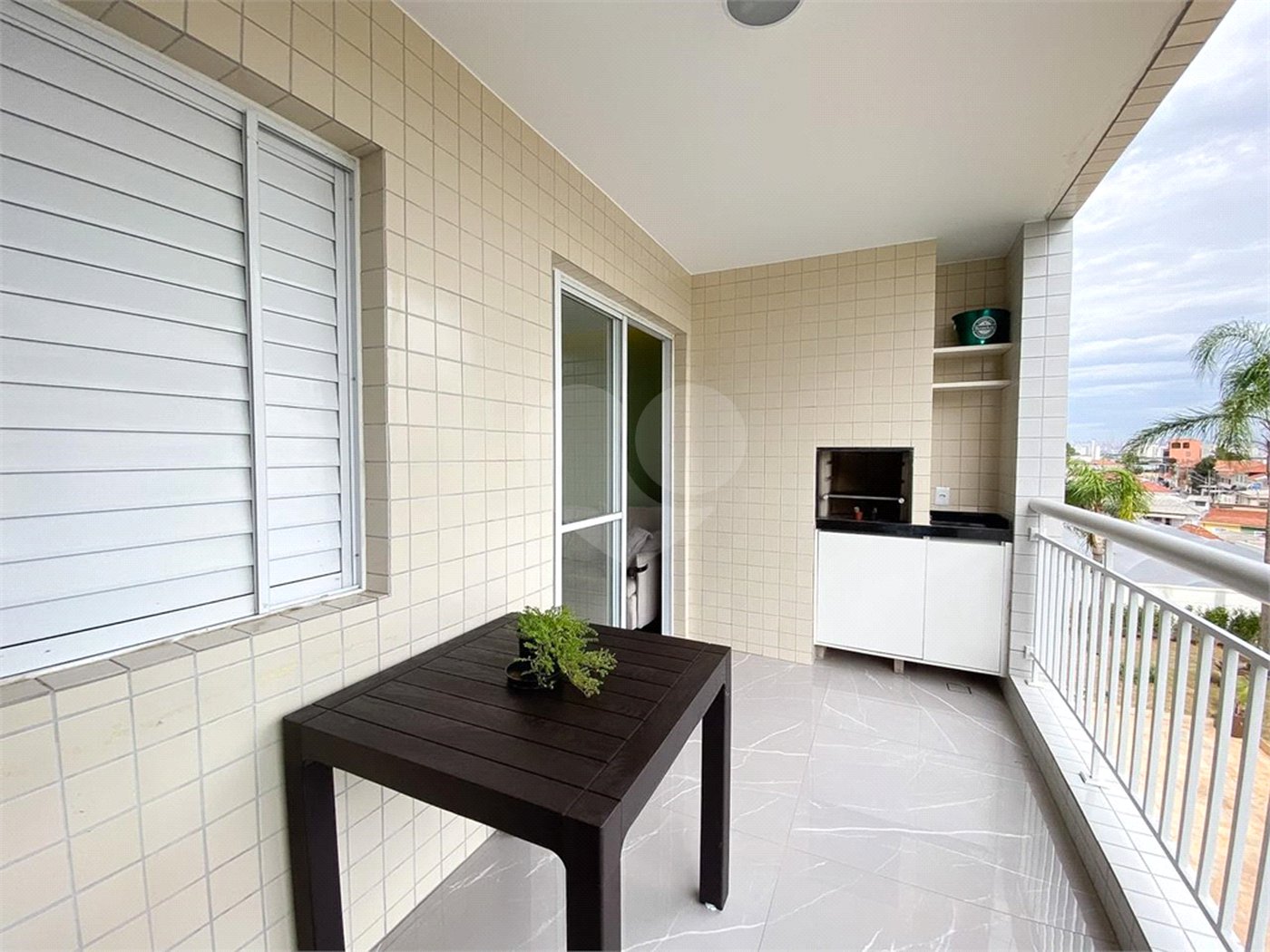 Apartamento à venda com 3 quartos, sendo 1 suíte, em Vila Paiva, São Paulo, SP