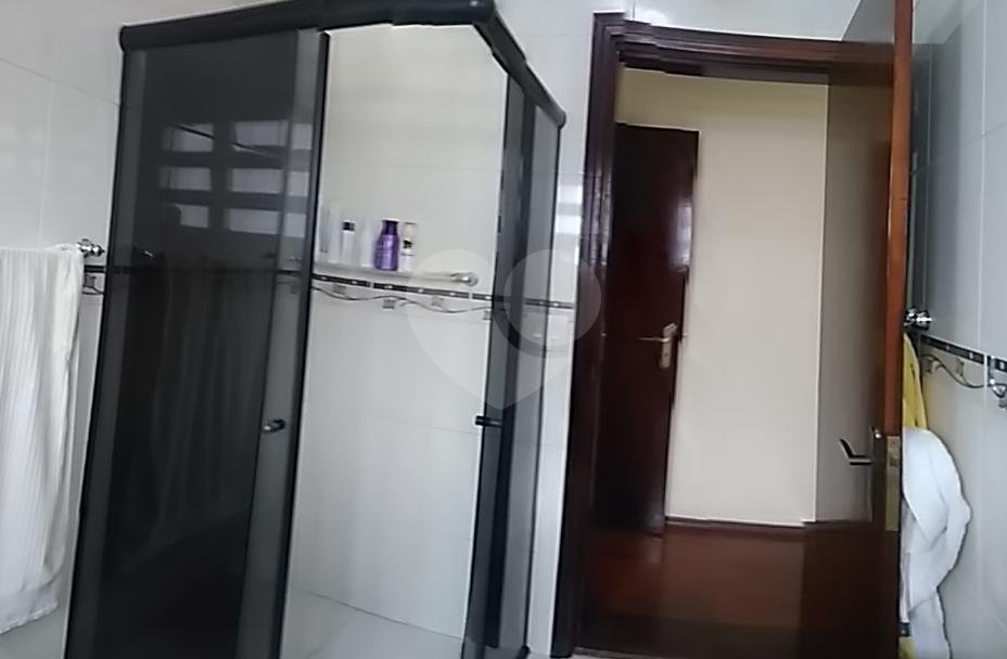 Sobrado à venda com 3 quartos, sendo 1 suíte,  em Vila Guilherme, São Paulo, SP