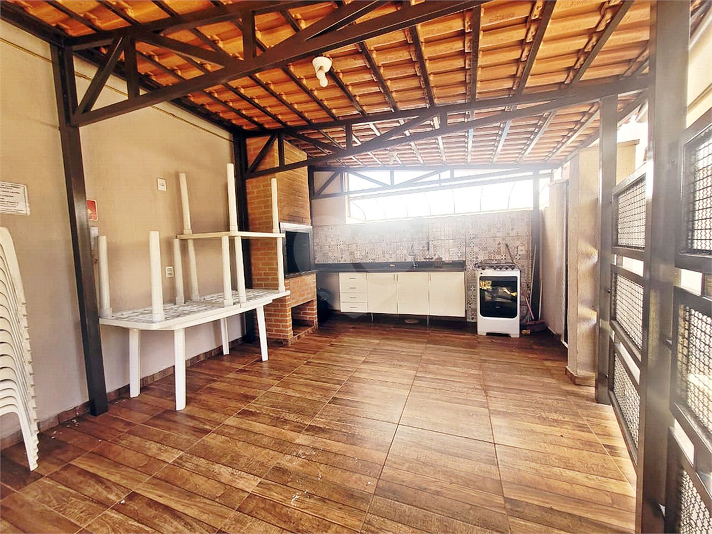 Apartamento à venda com 3 quartos, sendo 1 suíte,  em Santa Cruz do José Jacques, Ribeirão Preto, SP