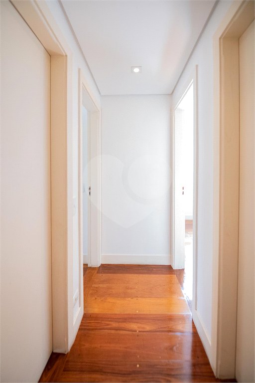 Apartamento à venda com 3 quartos, sendo 1 suíte, em Paraíso, São Paulo, SP