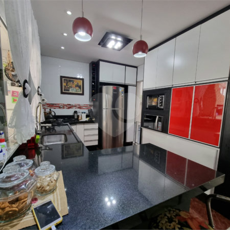Casa à venda com 3 suítes no condomínio Horto Florestal I, Sorocaba - SP