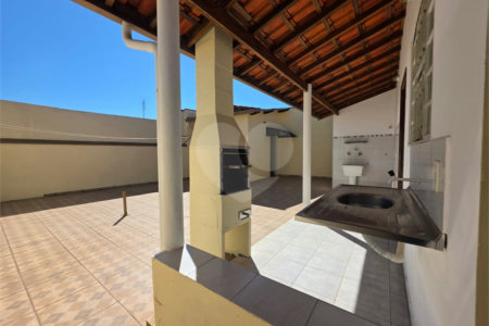 Casa à venda com 3 quartos, sendo 2 suítes, em Jardim Santo Antônio, Valinhos, SP