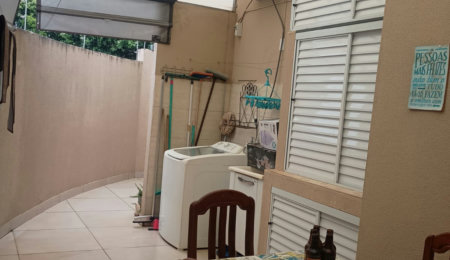 Casa à venda com 3 quartos, sendo 1 suíte,  em Jardim Orlando Mastrocola, Votuporanga, SP