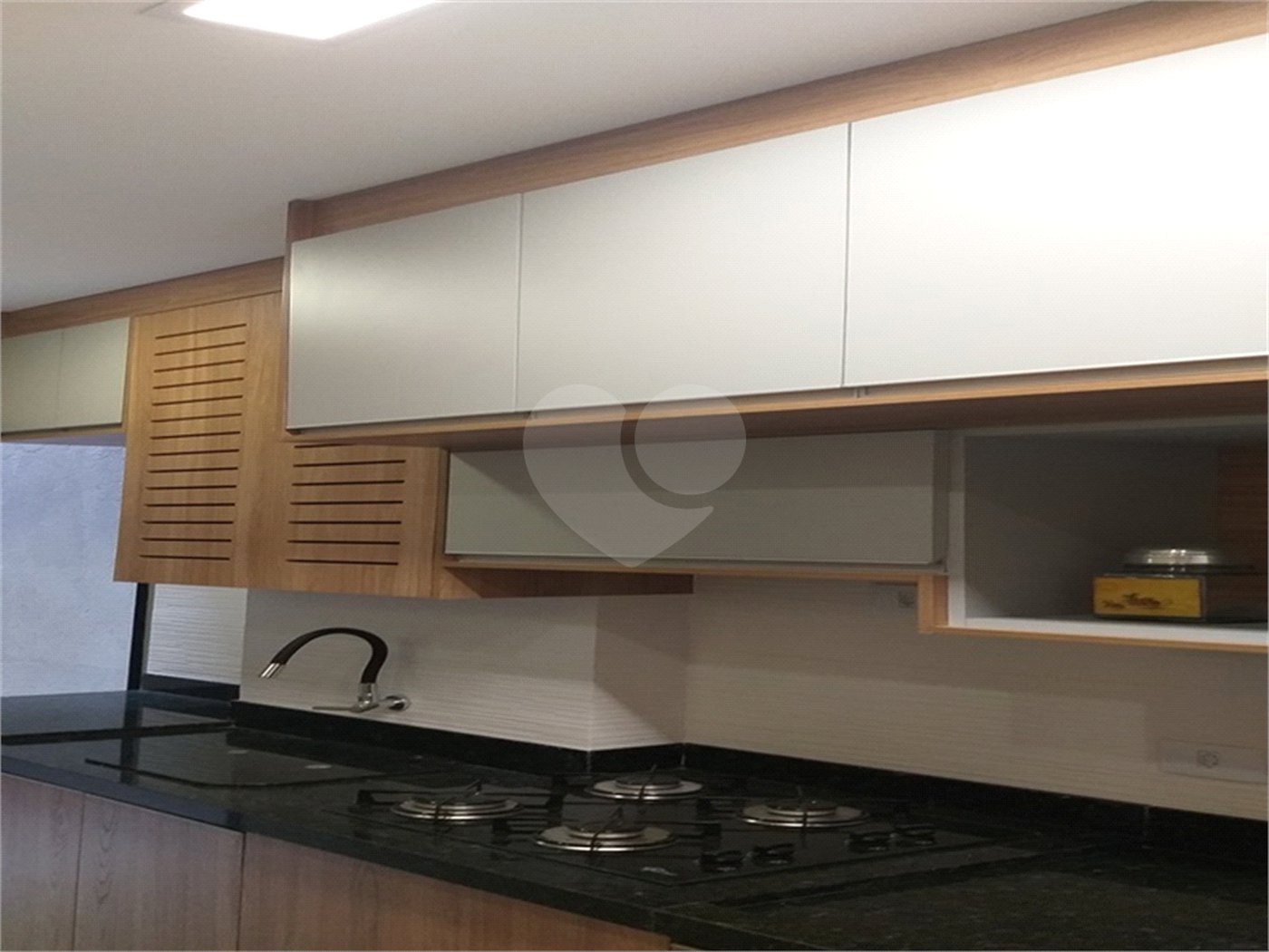 Casa à venda com 2 quartos no condomínio Residencial Vitória, São Paulo - SP